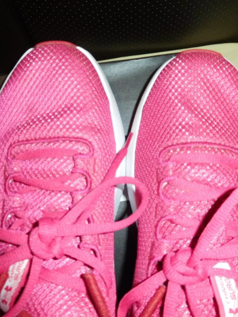 Under Armour excellent like